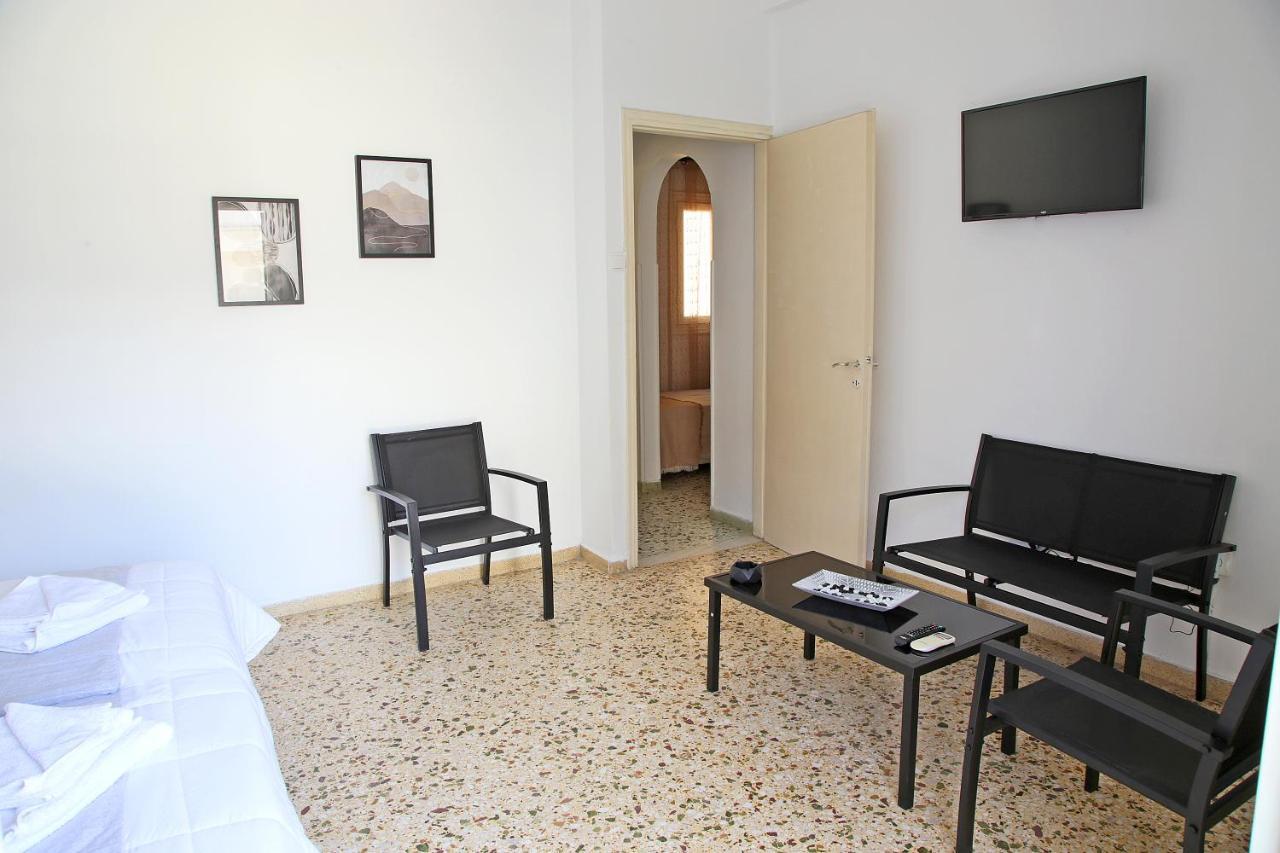Renata Room By The Sea Near Airport Artemida  Luaran gambar
