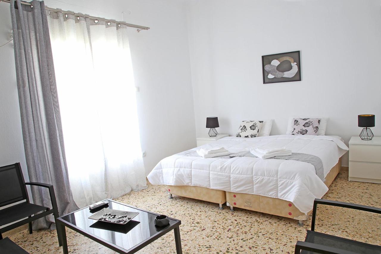 Renata Room By The Sea Near Airport Artemida  Luaran gambar